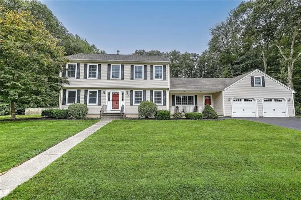 130 Hope Hill Terrace Cranston RI 02921
