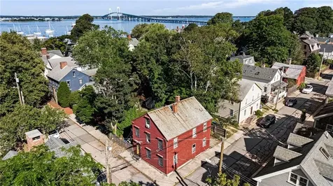 23 Willow Street Newport RI 02840