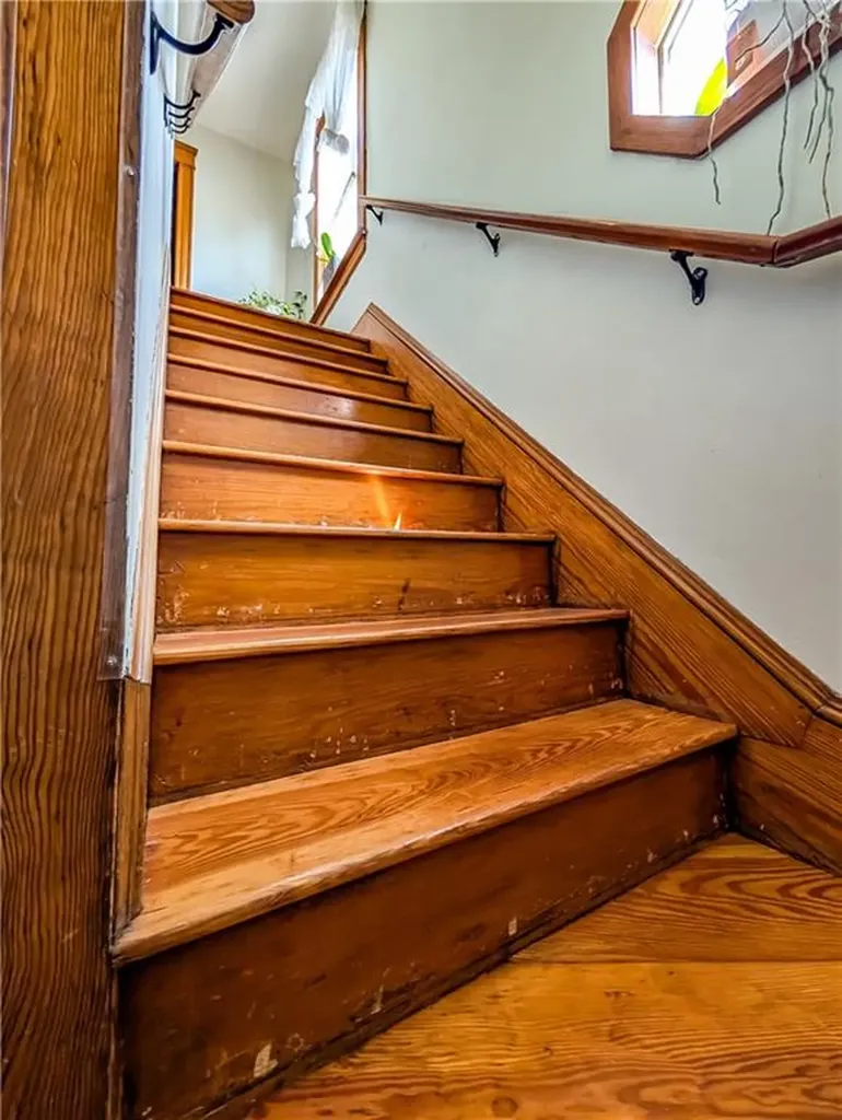 58 Richard Street Cranston RI 02910