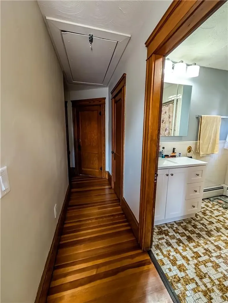58 Richard Street Cranston RI 02910