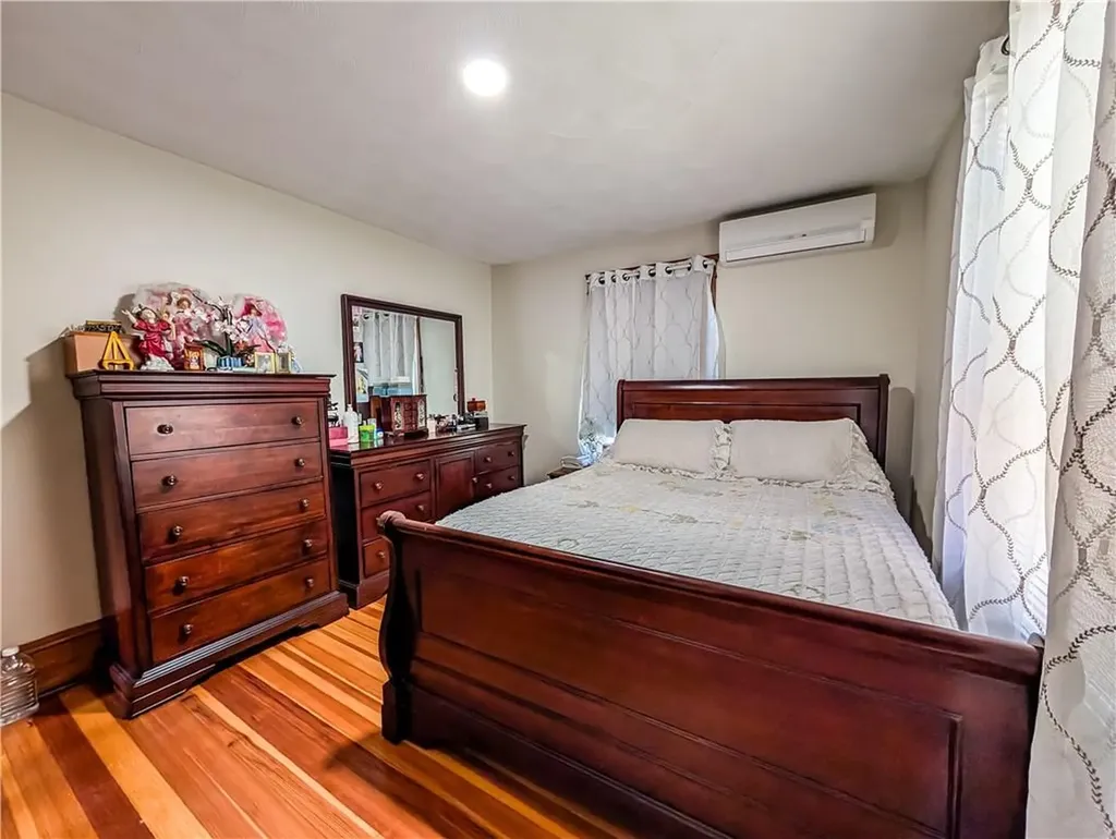 58 Richard Street Cranston RI 02910