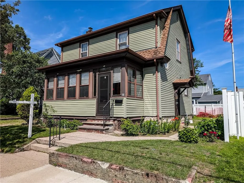 58 Richard Street Cranston RI 02910