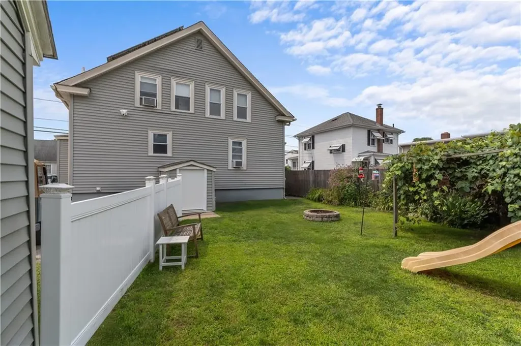 21 Knight Street West Warwick RI 02893