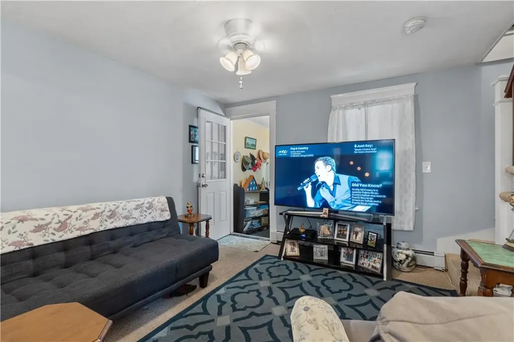 21 Knight Street West Warwick RI 02893