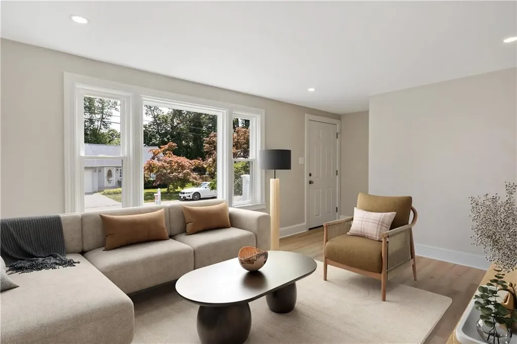 89 Bethel Street Warwick RI 02889