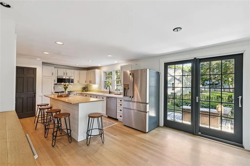 15 Birchwood Drive Cumberland RI 02864