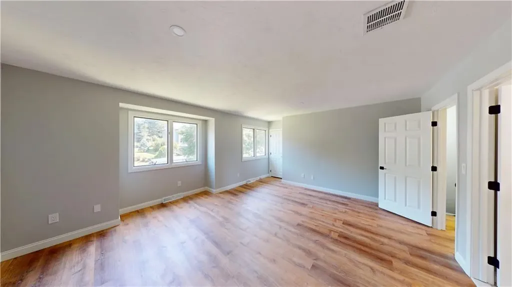40 Waterview Drive Smithfield RI 02917