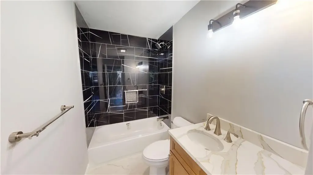 40 Waterview Drive Smithfield RI 02917