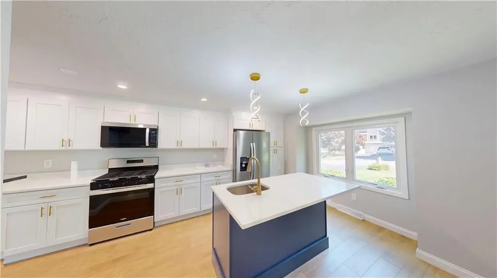 40 Waterview Drive Smithfield RI 02917