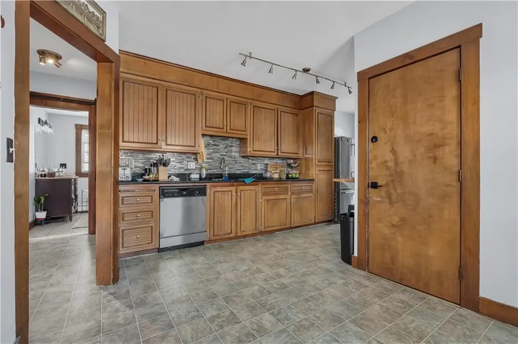 110 Brewster Street Pawtucket RI 02860