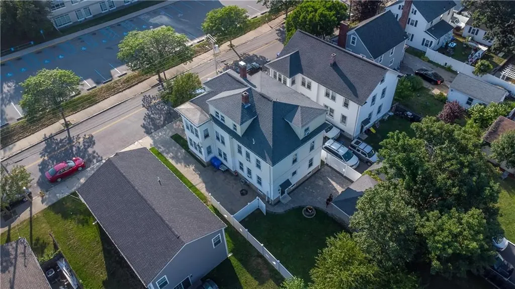 110 Brewster Street Pawtucket RI 02860