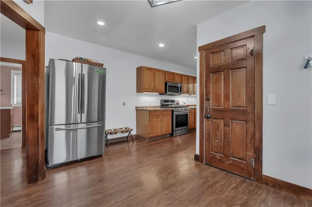 110 Brewster Street Pawtucket RI 02860