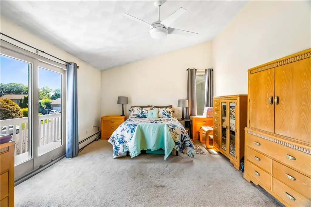 7 West Lakeview Drive North Providence RI 02904