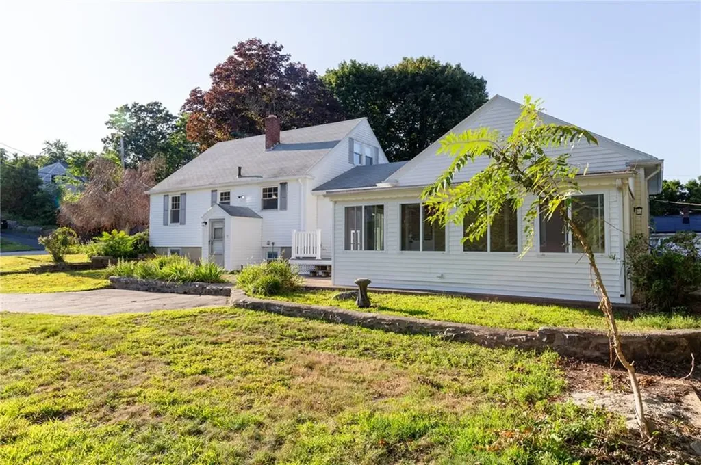 9 Cannon Street Cranston RI 02920