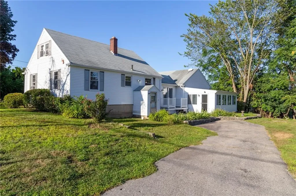 9 Cannon Street Cranston RI 02920