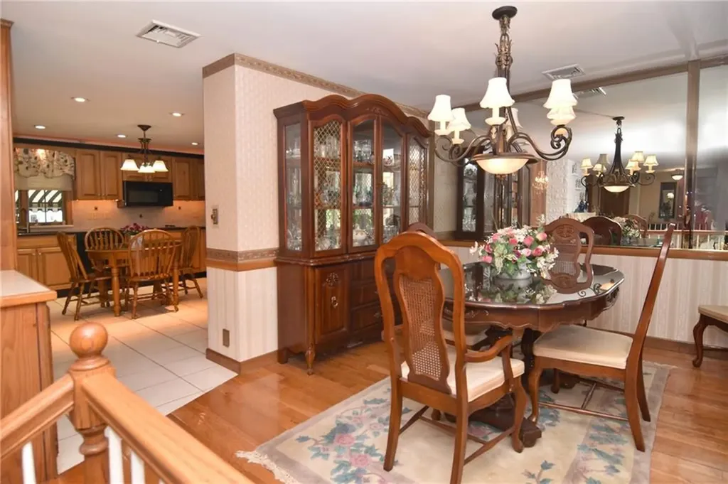 2 Capri Drive Johnston RI 02919
