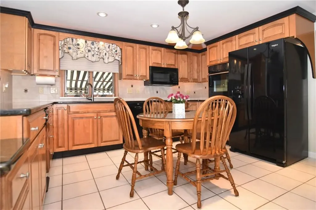 2 Capri Drive Johnston RI 02919