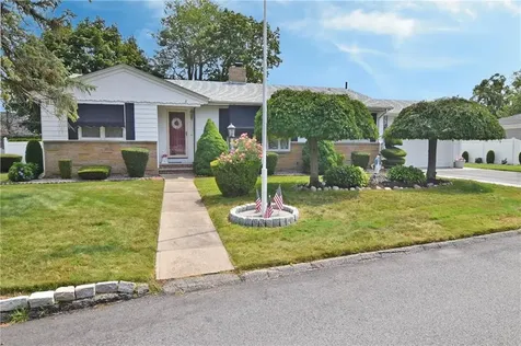 2 Capri Drive Johnston RI 02919