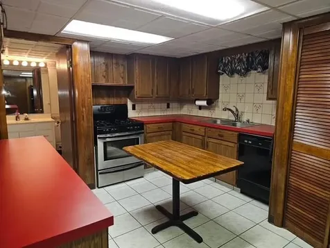 2 Capri Drive Johnston RI 02919