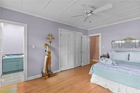 72 Highland Avenue Barrington RI 02806