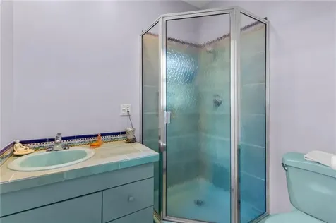 72 Highland Avenue Barrington RI 02806