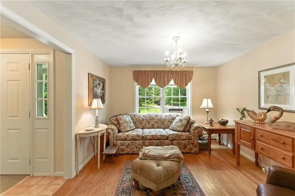 154 Black Pond Road Charlestown RI 02813