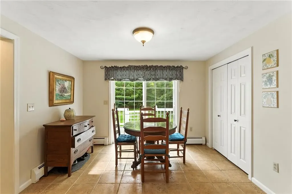 154 Black Pond Road Charlestown RI 02813