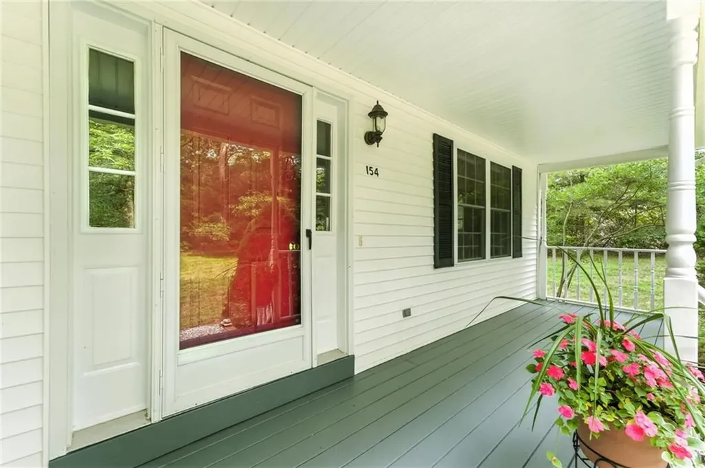 154 Black Pond Road Charlestown RI 02813