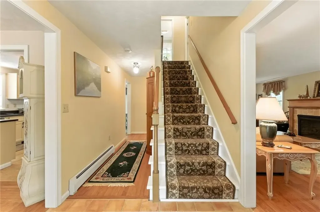 154 Black Pond Road Charlestown RI 02813