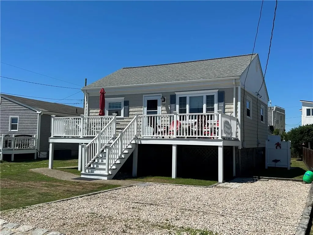 4 Arbeth Road Narragansett RI 02879