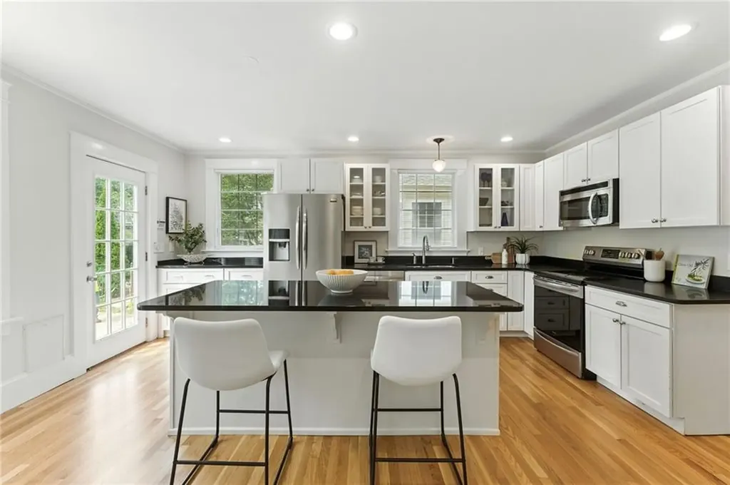 48 Grotto Avenue Providence RI 02906