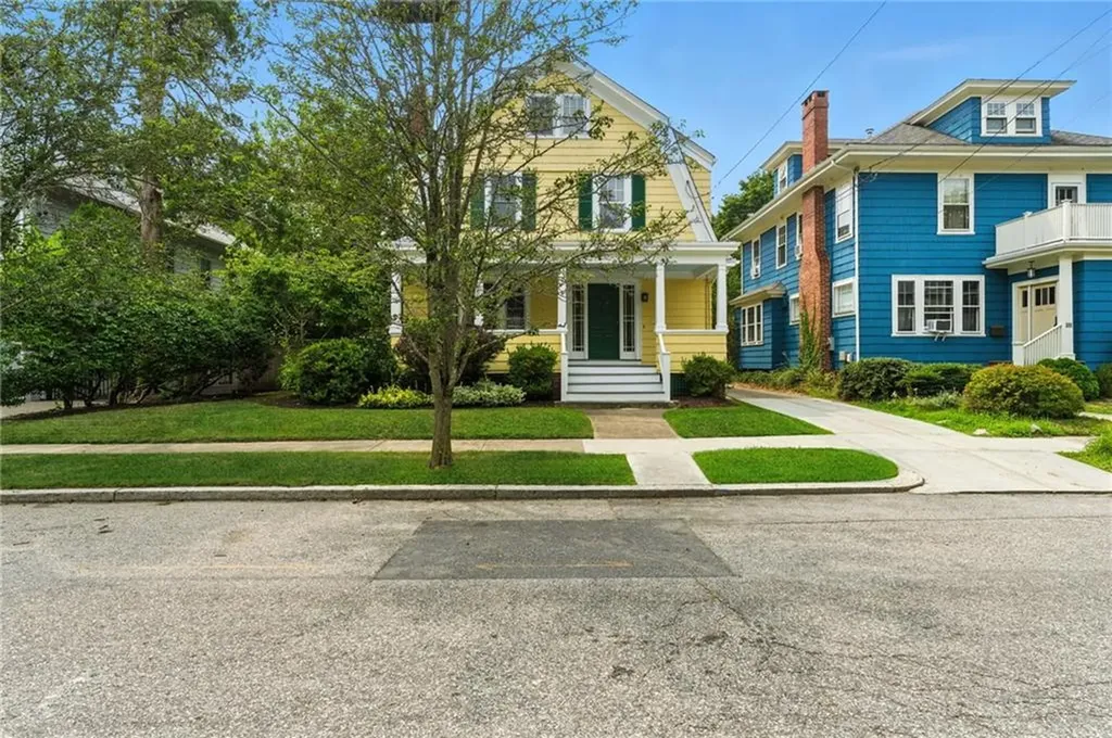 48 Grotto Avenue Providence RI 02906
