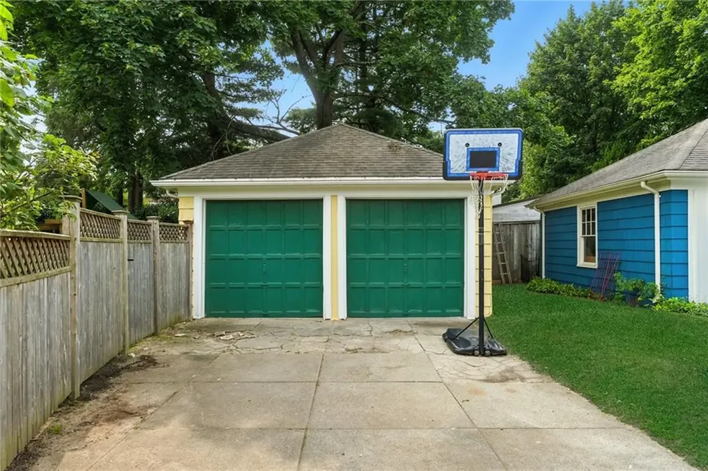 48 Grotto Avenue Providence RI 02906