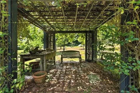60 Avondale Road Westerly RI 02891