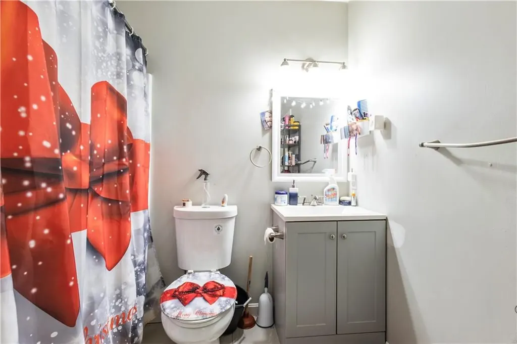 200 Woodlawn Avenue North Providence RI 02904