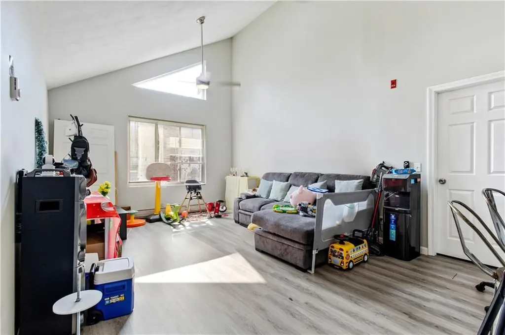 200 Woodlawn Avenue North Providence RI 02904