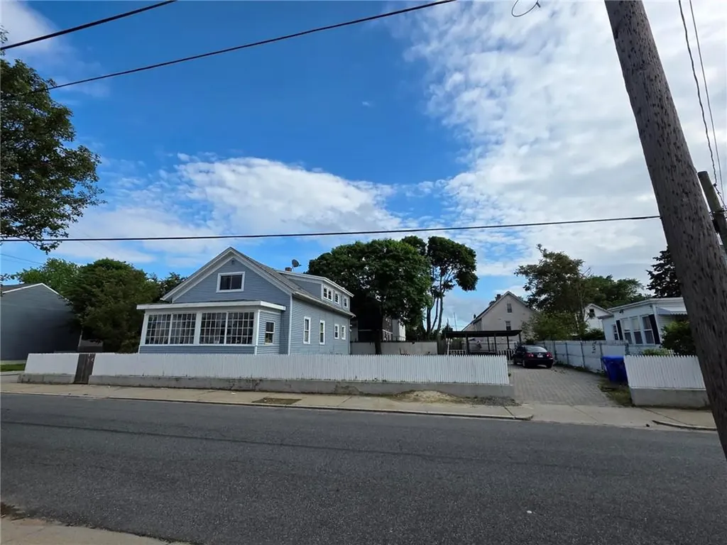 36 Utton Avenue Pawtucket RI 02860