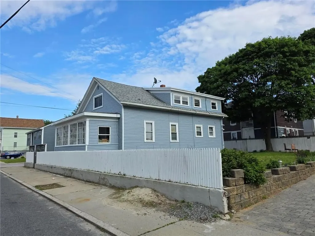 36 Utton Avenue Pawtucket RI 02860