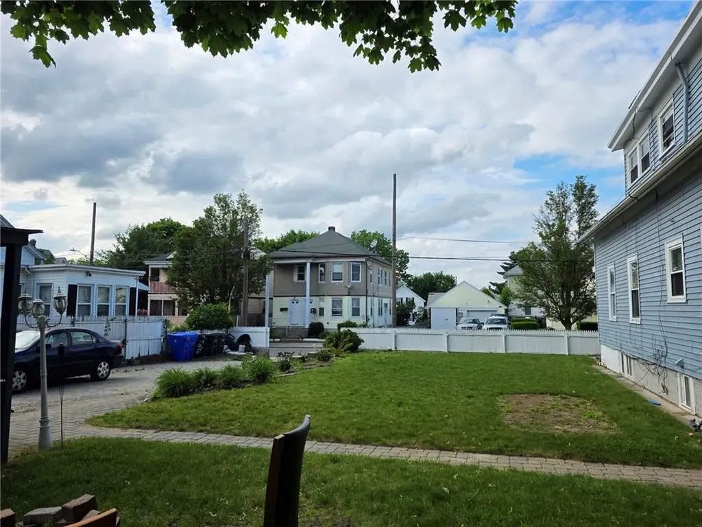36 Utton Avenue Pawtucket RI 02860