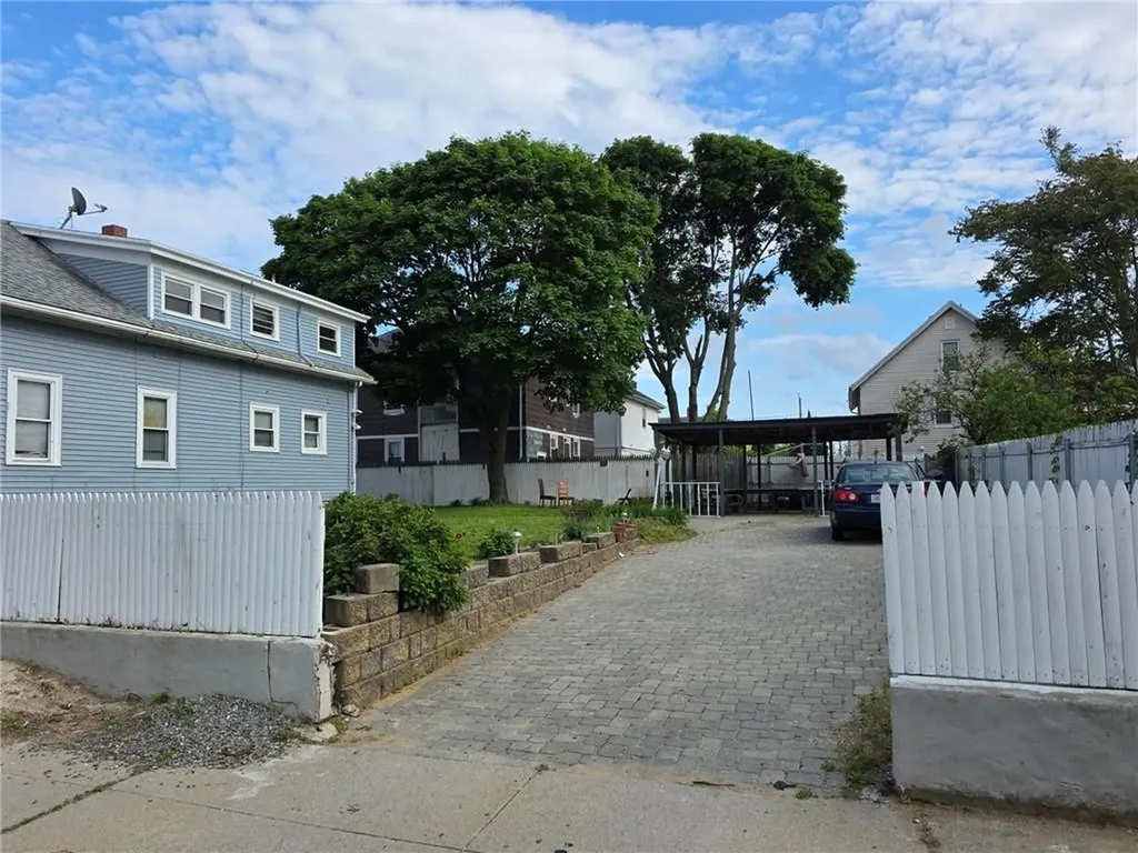 36 Utton Avenue Pawtucket RI 02860
