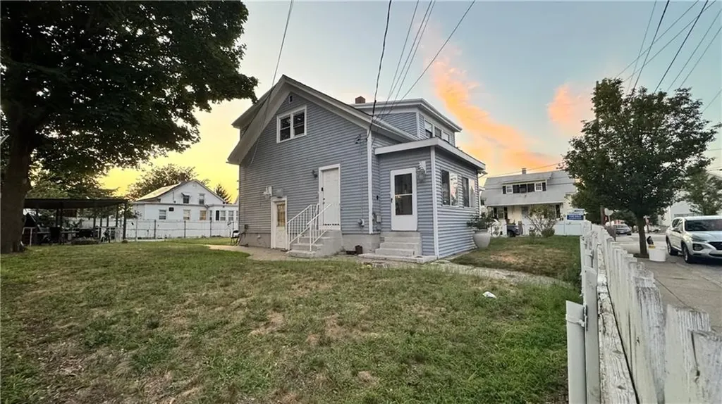 36 Utton Avenue Pawtucket RI 02860