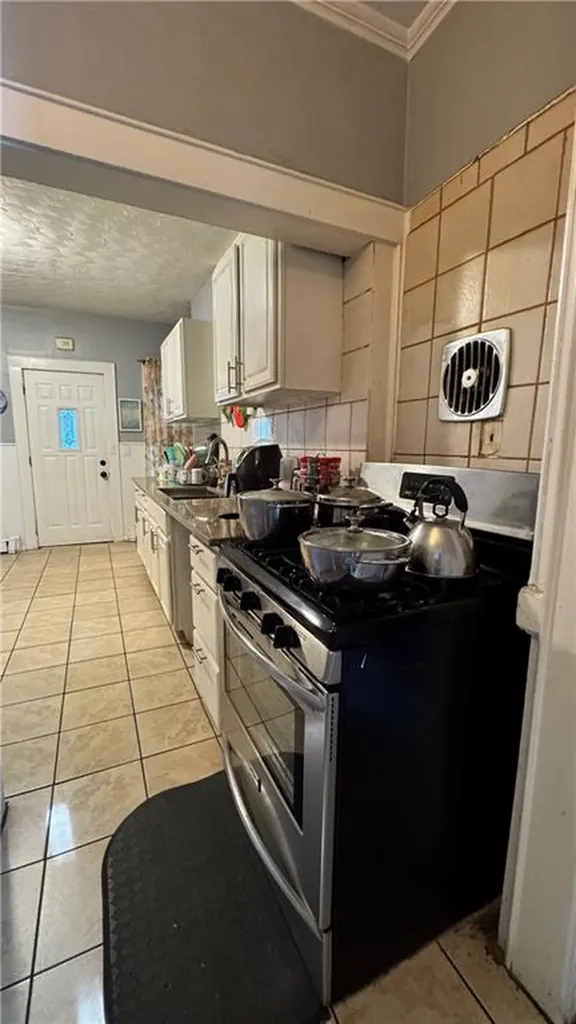 36 Utton Avenue Pawtucket RI 02860