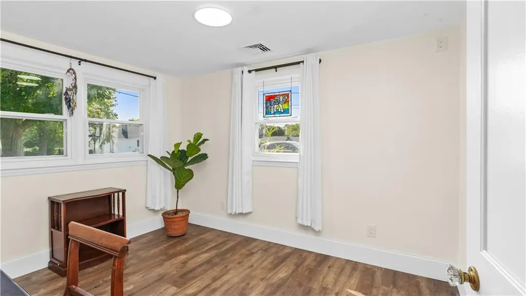239 Richmond Drive Warwick RI 02888