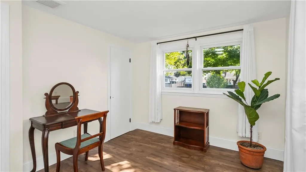 239 Richmond Drive Warwick RI 02888
