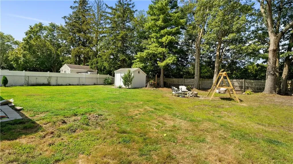 239 Richmond Drive Warwick RI 02888