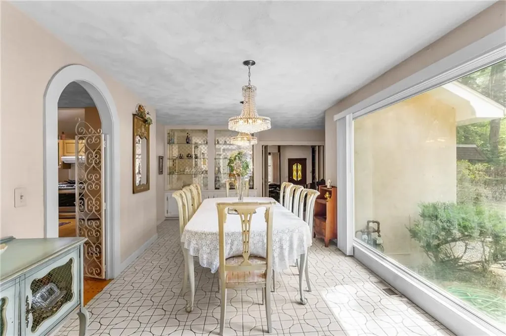 300 Country View Drive Warwick RI 02886