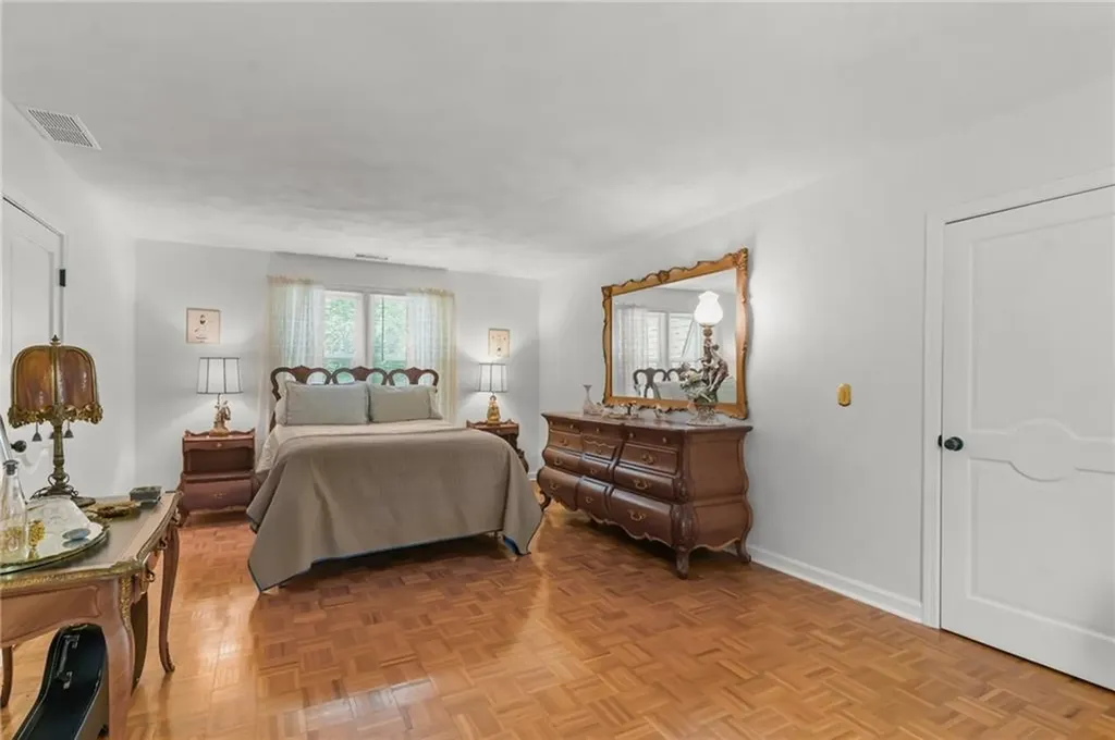 300 Country View Drive Warwick RI 02886