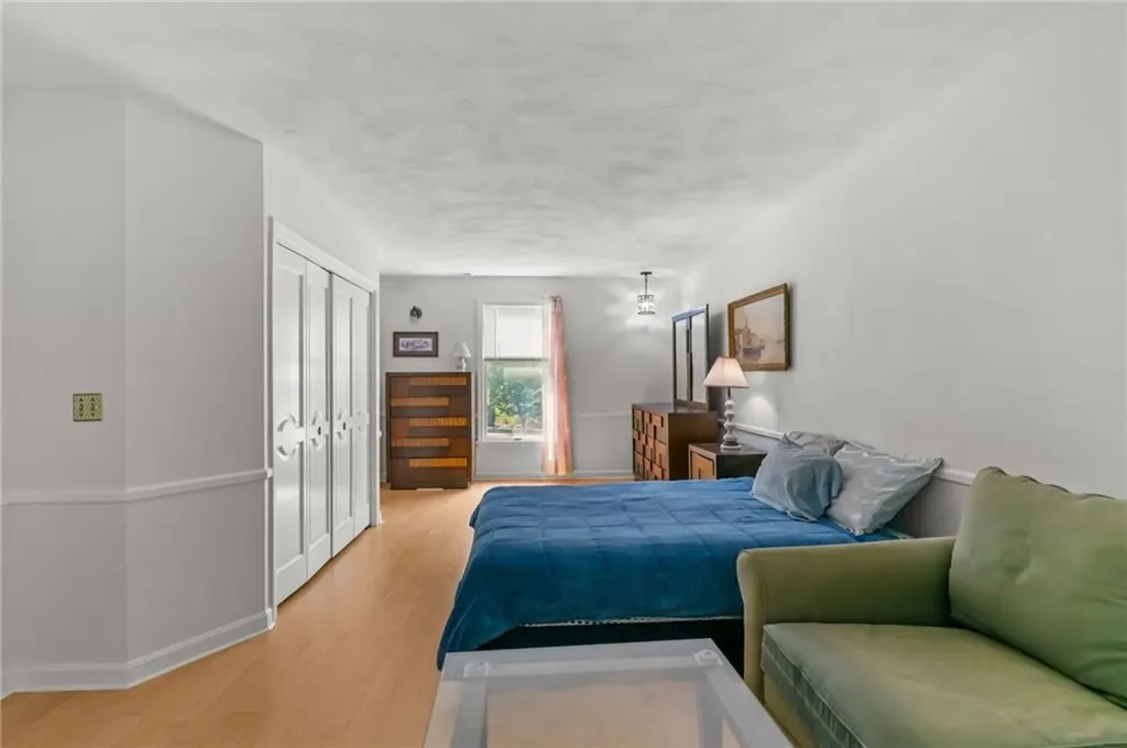 300 Country View Drive Warwick RI 02886