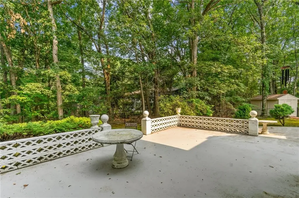 300 Country View Drive Warwick RI 02886