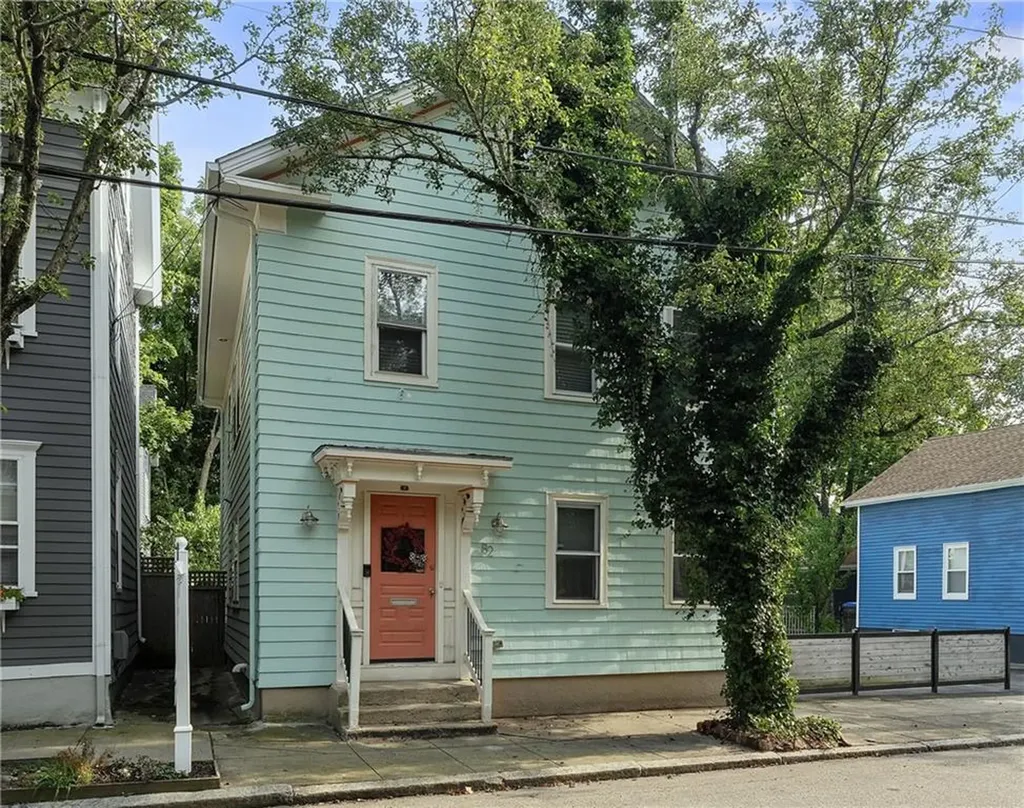 82 Willow Street Providence RI 02909